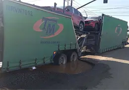 Navojoa se llena de baches tras el paso de las lluvias