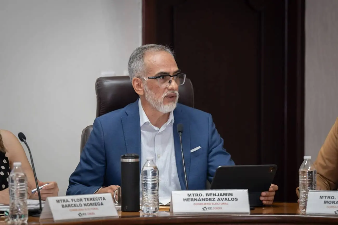 La presidencia estará a cargo del consejero electoral Benjamín Hernández Ávalos. El acuerdo establece que las consejerías deberán designar, en un plazo máximo de cinco días, a la persona que ocupará la Secretaría Técnica de la comisión. Esta función no generará una remuneración extraordinaria