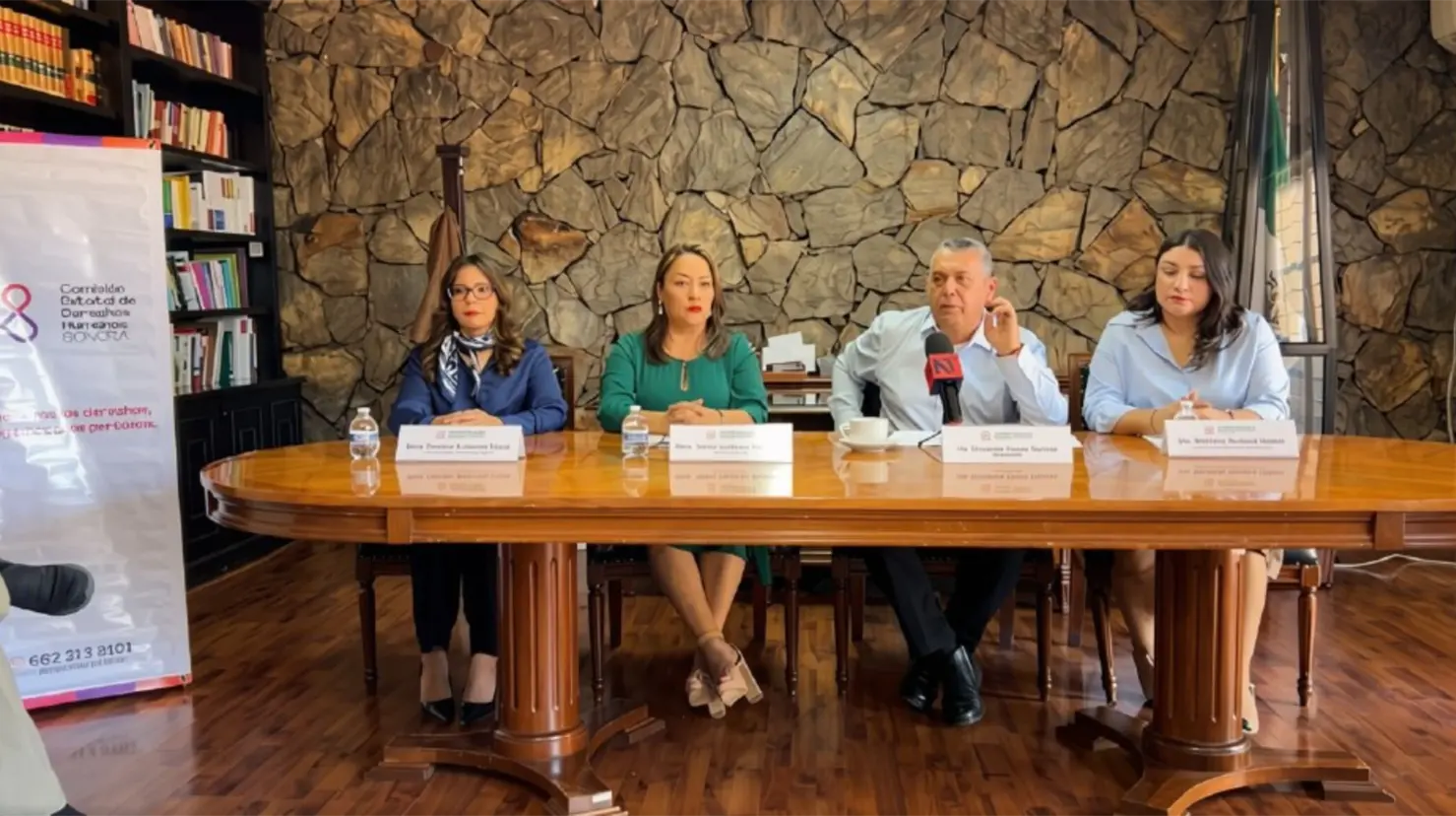 “La figura de la queja en el caso de la comisión, vamos a decirlo, equivale a como si alguien interpusiera una demanda”.- Cervando Flores Castelom presidente de la CEDH en Sonora