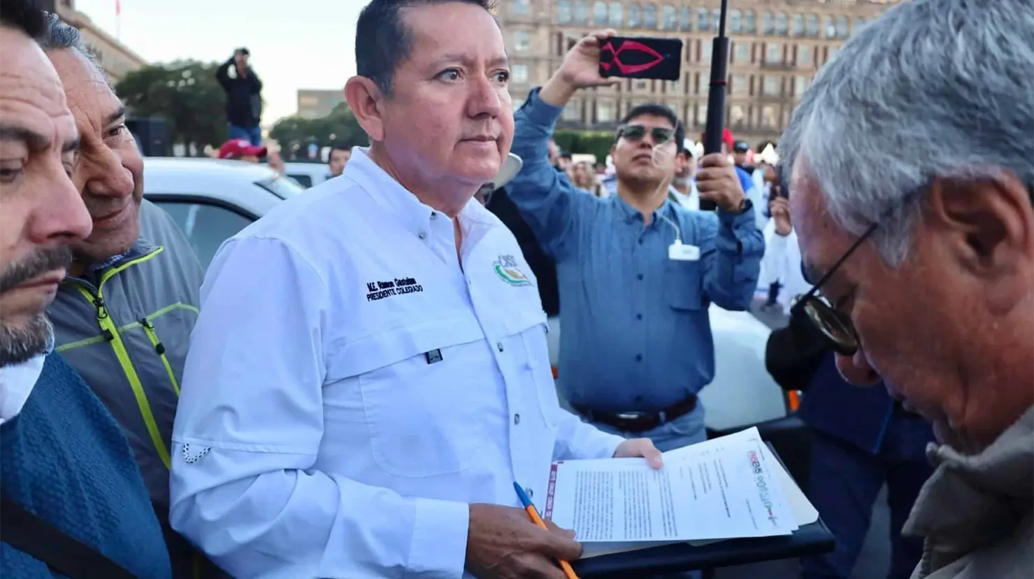 Ante esta situación, las organizaciones sindicales establecieron una ruta crítica de movilizaciones y negociaciones. Como parte de ella, el próximo 24 de agosto, a las 11:00 horas, sostendrán una reunión en la Ciudad de México con el secretario de Educación Pública, Mario Delgado, con el objetivo de buscar una solución a los conflictos
