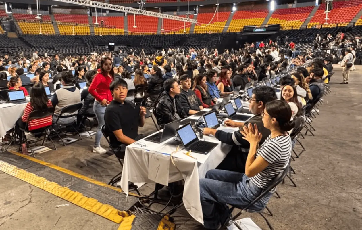 UNAM aplica examen presencial a más de 8 mil aspirantes en CDMX