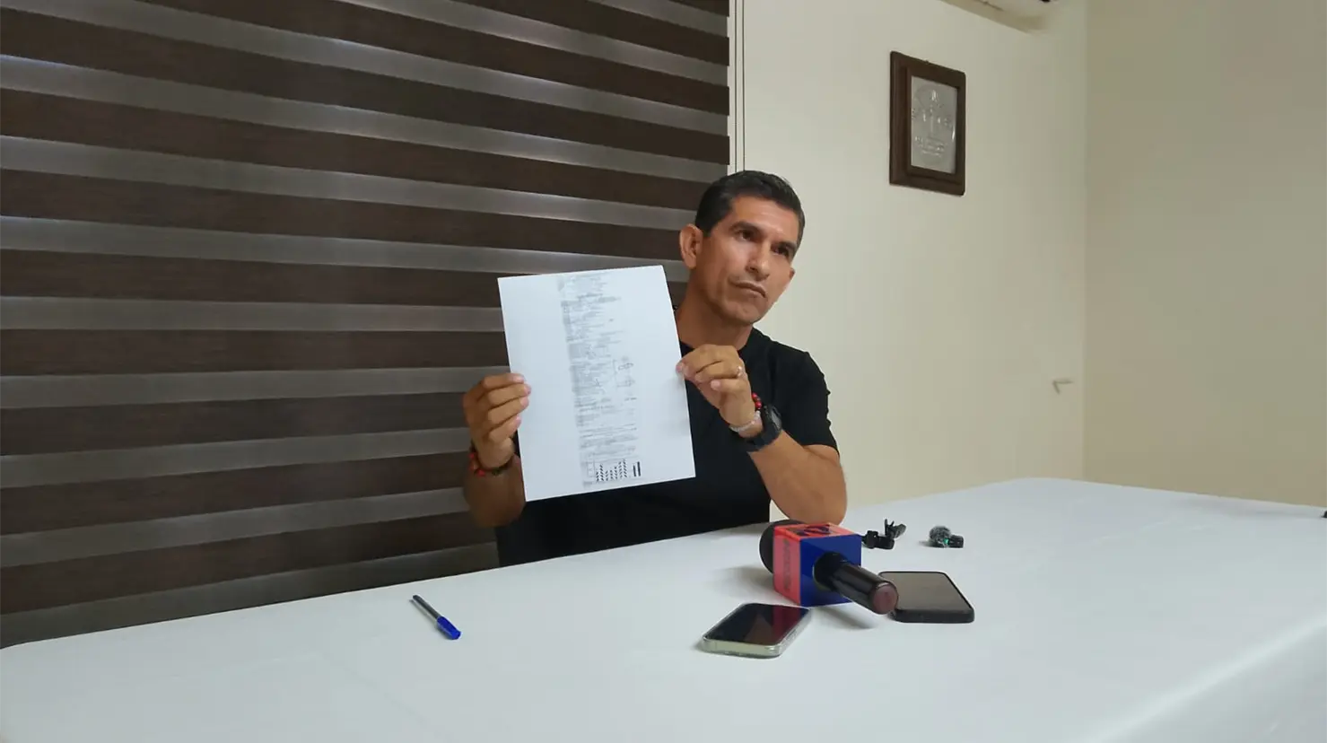 El dirigente destacó que los usuarios también mantienen la libertad de solicitar directamente el medidor a Agua de Hermosillo y aceptar el costo correspondiente. “Ha quedado atrás esa medida; ha sido cancelada”, concluyó Peinado Luna