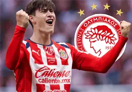 Olympiacos cerca de fichar a la Hormiga González; Chivas recibiría millonaria suma