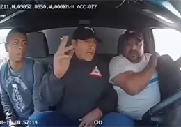 Captan intento de robo contra transportista en carretera; asaltantes no logran llevarse la unidad | VIDEO