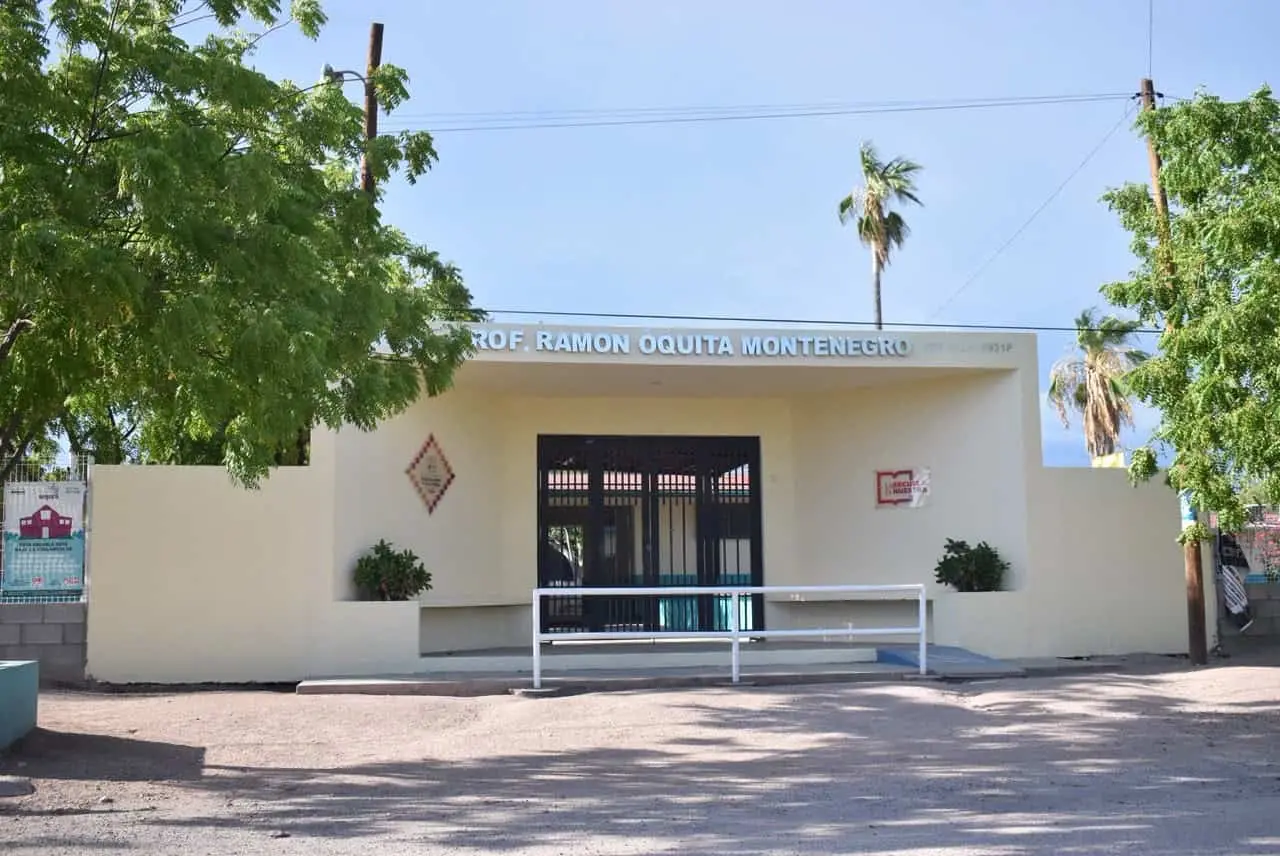Iniciará este lunes entrega de uniformes escolares en Navojoa; será desde las escuelas