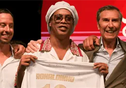 Ronaldinho vuelve al futbol a los 46 años y ficha con Ravenna de Italia