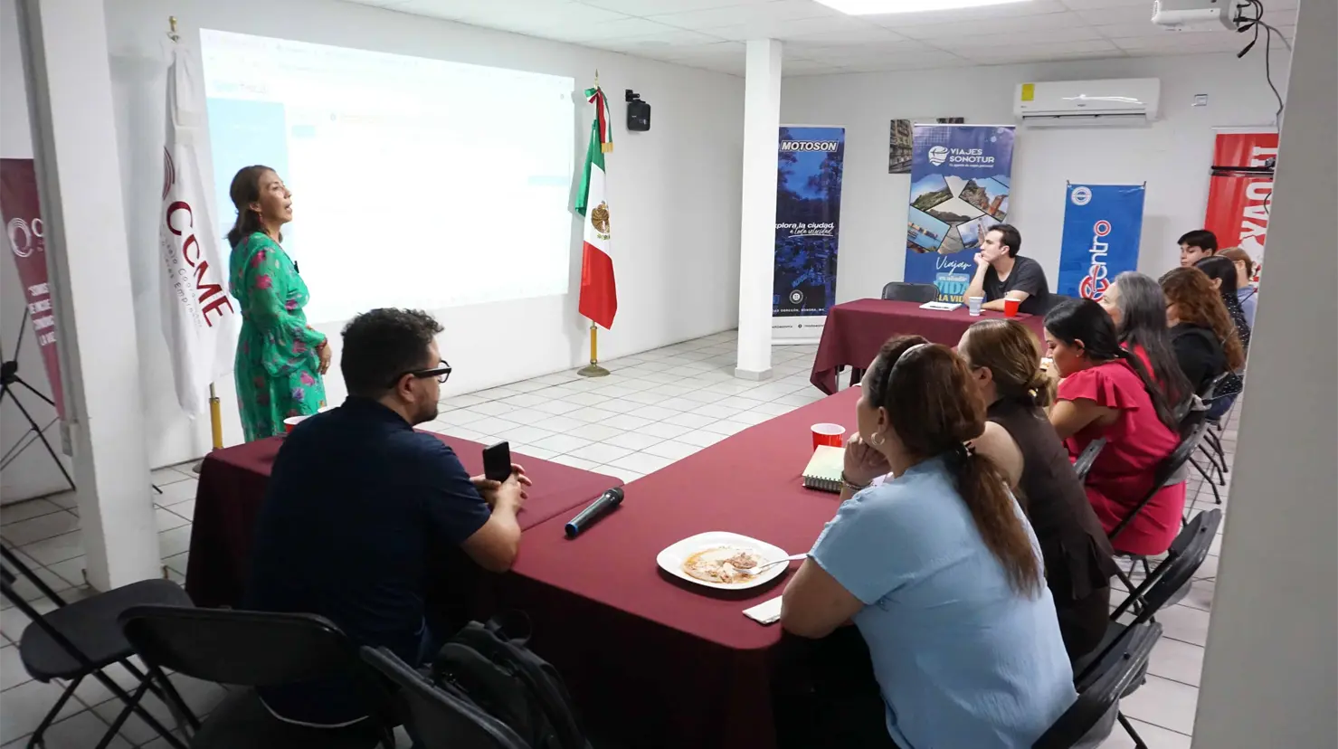 Exhorta a contratar despachos contables confiables