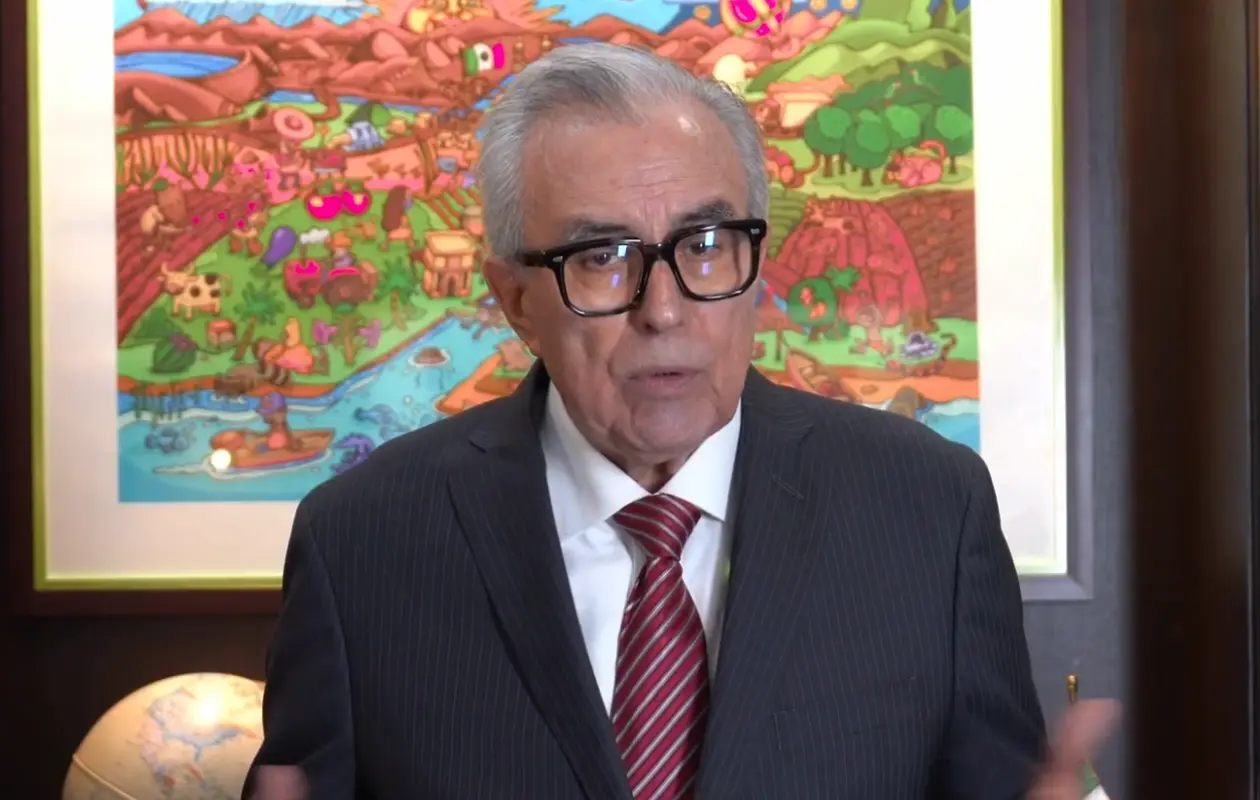 Rubén Rocha Moya solicita licencia indefinida como gobernador de Sinaloa