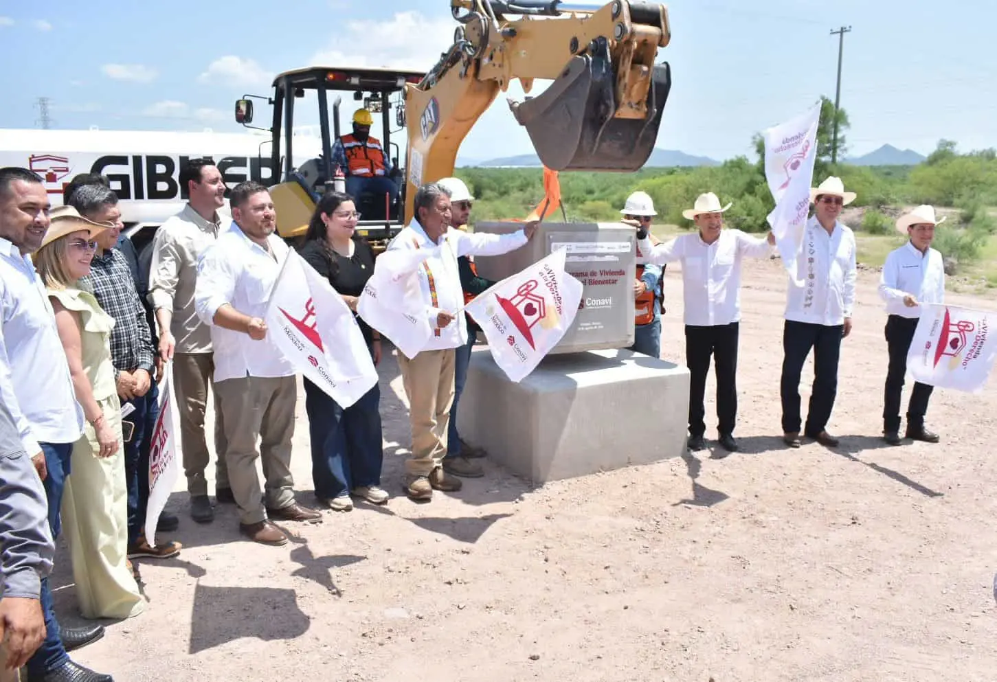 Colocan primera piedra de Viviendas del Bienestar en Navojoa