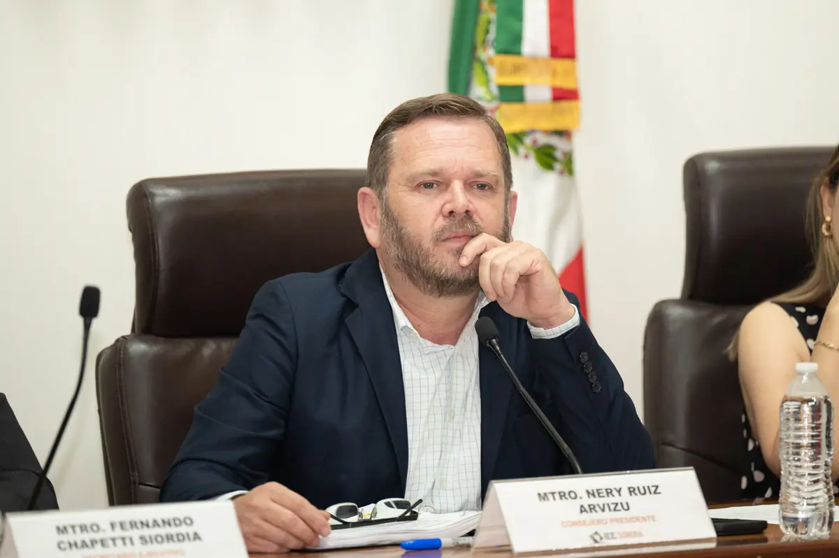 Los consejos distritales serán conformados por 8 integrantes, que son un presidente, 4 Propietarios y 3 suplentes, los cuales estarán instalados seis en Hermosillo, tres en Cajeme, y uno en San Luis Río Colorado, Puerto Peñasco, Caborca, Nogales, Nogales, Agua Prieta, Guaymas, Empalme, Cananea, Navojoa, Etchojoa y Huatabampo