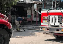 Se quema paletería en Pueblo Yaqui