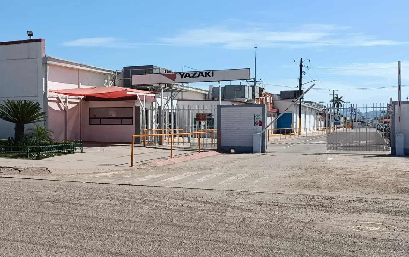 Los 300 trabajadores liquidados recibieron sus finiquitos al 100 por ciento conforme a lo estipulado por la Ley Federal del Trabajo