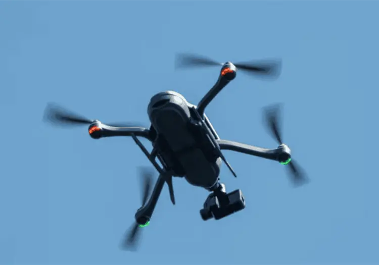 Ejército de Estados Unidos derriba drones de cárteles con láser en la frontera