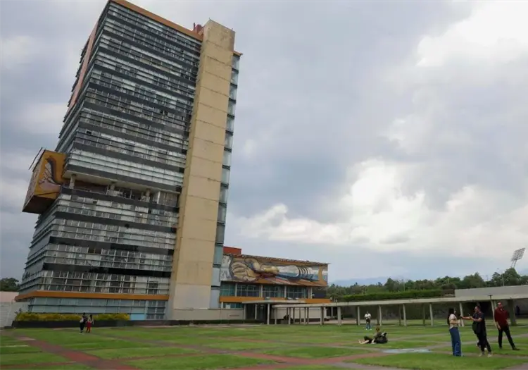 UNAM: sólo 35% de aspirantes logró ingresar a una licenciatura en 2026-2027