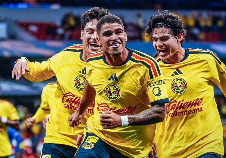 América vence al Puebla y consolida su liderato con gol de Brian Rodríguez