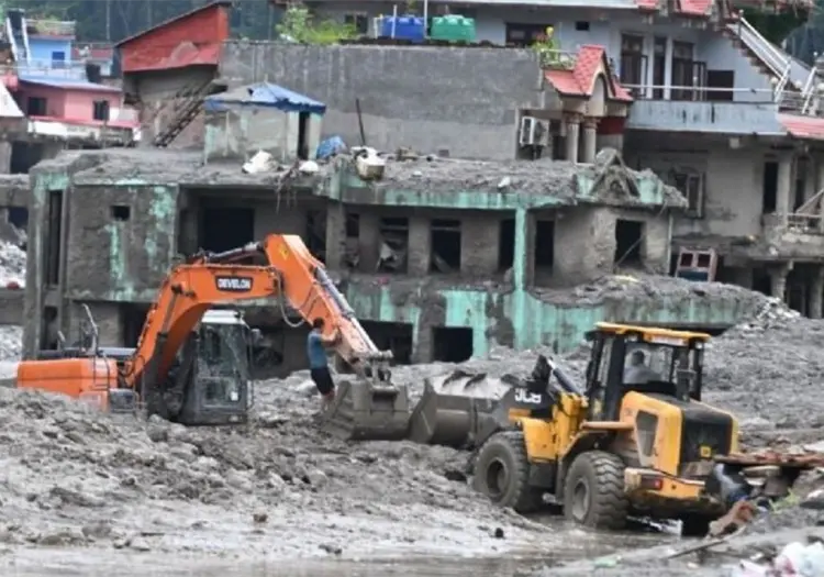 Inundaciones en Nepal dejan al menos 626 muertos y más de 2 mil 400 desaparecidos