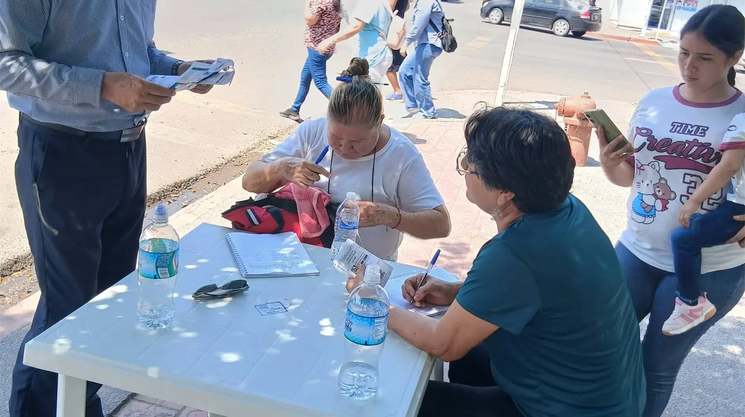 Señaló que en Cajeme se necesitaba organizarse debido a que los clientes de la CFE quedan muy vulnerables ante prácticas de cobros muy elevados, revisiones irregulares de los medidores, entre otros