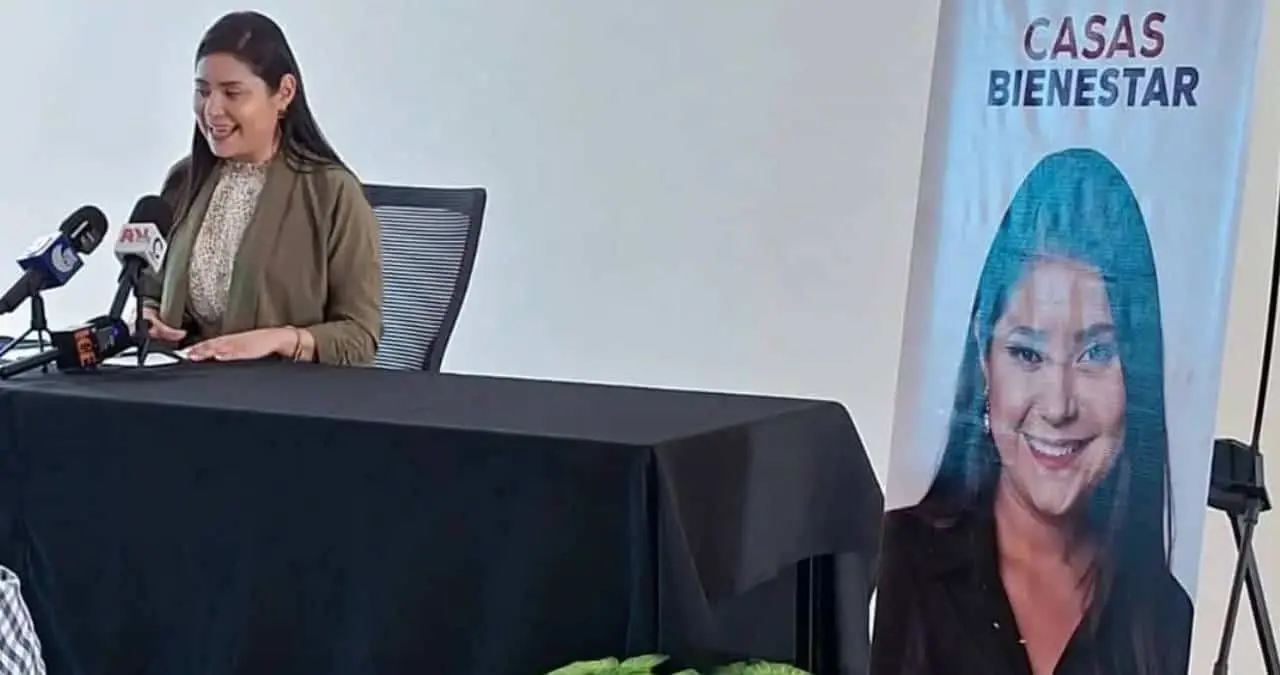 Privilegian sus iniciativas a la familia: Deni Gastélum