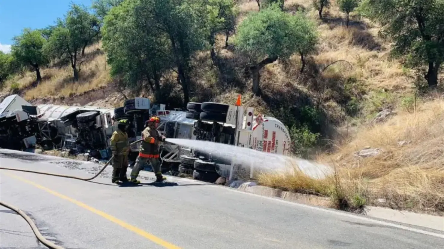 Cierre de Carretera Ímuris-Cananea; Protección Civil estima horario de reapertura