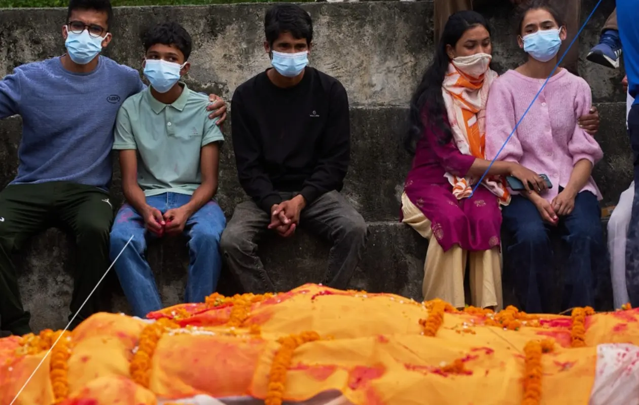 Nepal eleva a mil 127 los muertos y reporta 4 mil 850 desaparecidos por inundaciones