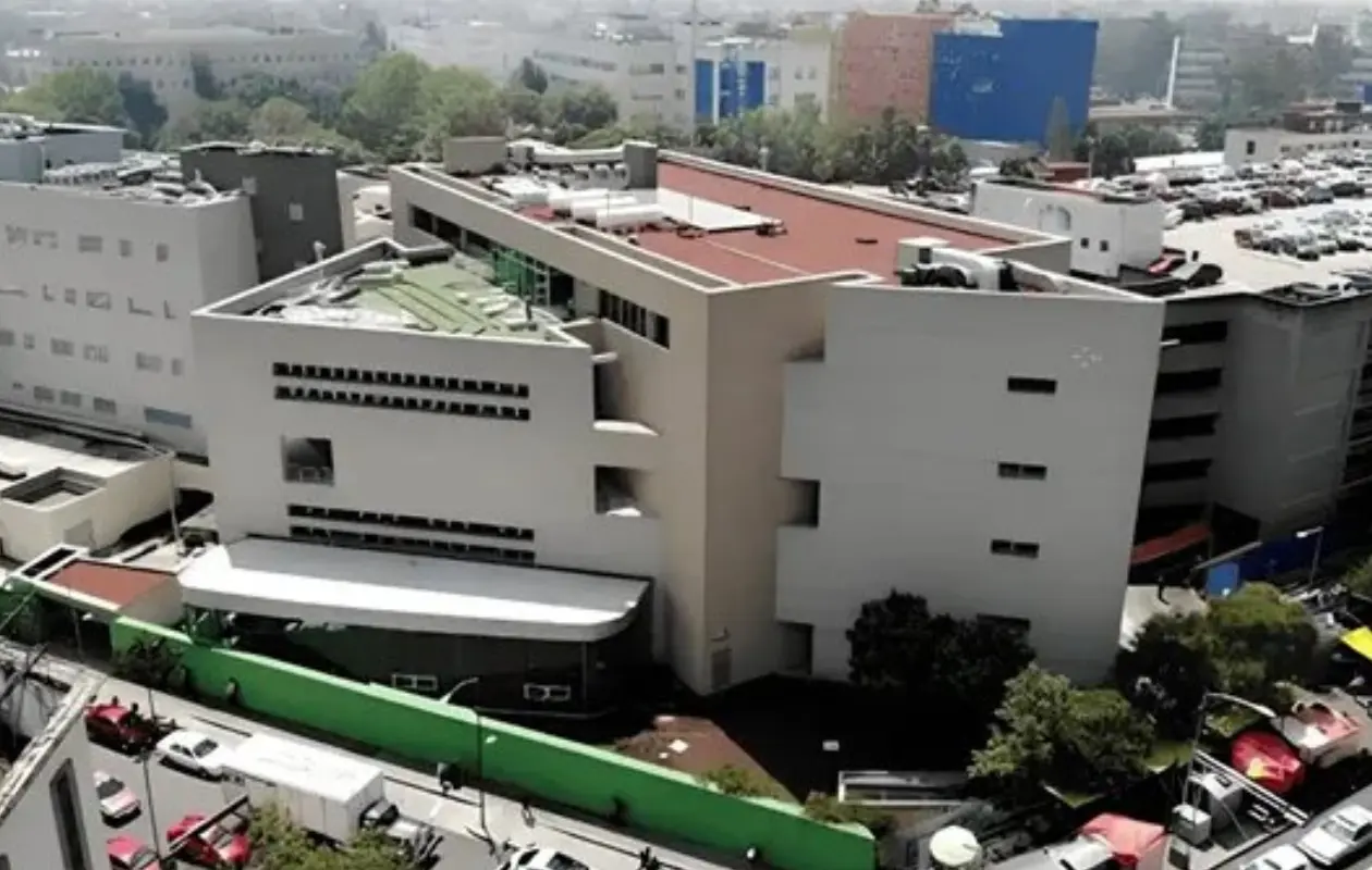Salmonella en Hospital General de México afecta a 135 médicos residentes