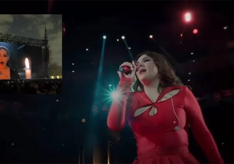 Yuridia sorprende en el Estadio GNP y protagoniza reencuentro con Lola Cortés | VIDEO