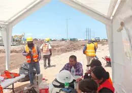 Protestan trabajadores de programa de vivienda en Navojoa Protestan trabajadores de programa de vivienda en Navojoa