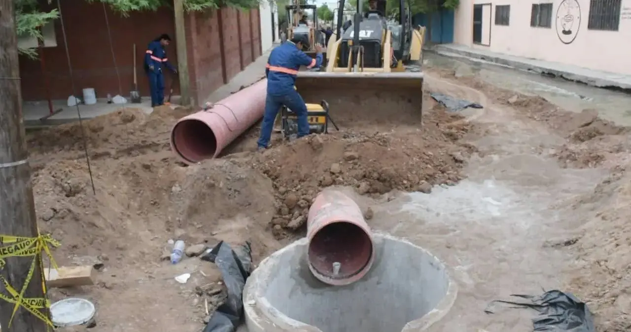Astiazarán informó que el Ayuntamiento ha destinado más de mil 358 millones de pesos de recursos municipales al fortalecimiento de la infraestructura hidráulica y a una nueva estrategia de gestión del agua. Foto: Cortesía