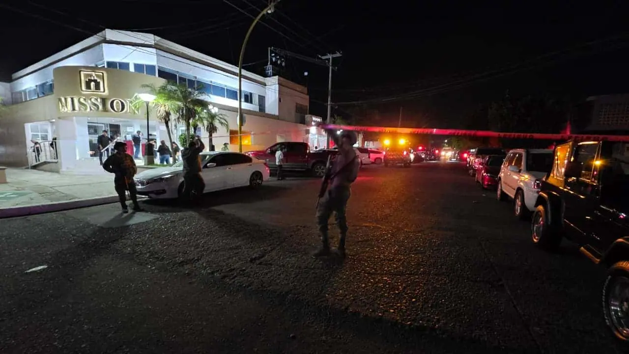 El ataque sucedió a escasos metros de la Funeraria Mission, ubicada en calle Colima e Hidalgo. Foto: Cortesía