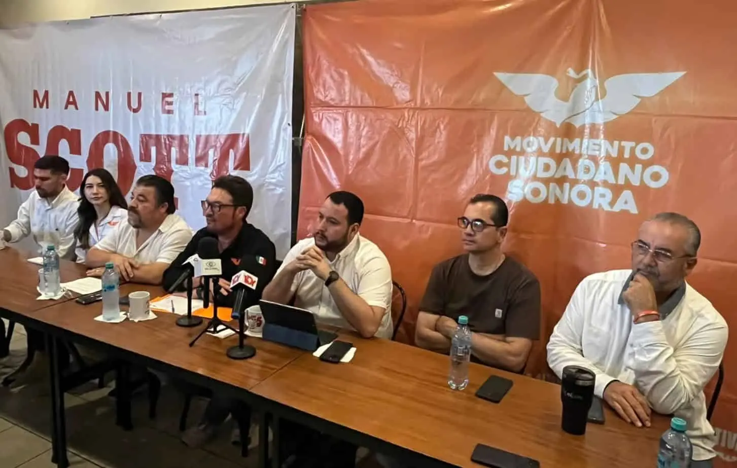Integrantes del partido Movimiento Ciudadano. Foto: Diario del Yaqui