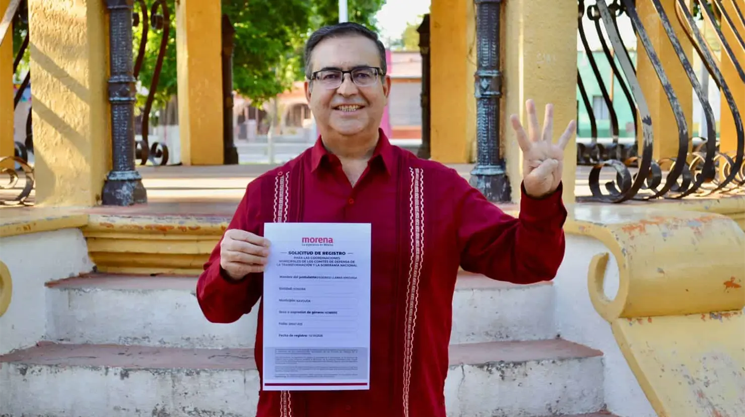 En Pueblo Viejo, la llamada cuna de Navojoa, Federico Llamas anunció su inscripción en el proceso interno morenista. Foto: Cortesía.