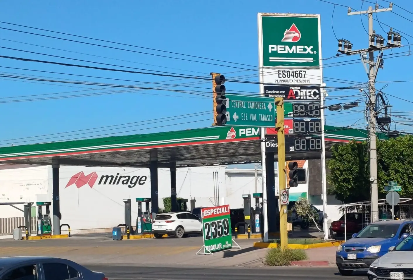Gasolinera en Ciudad Obregón. Foto: Diario del Yaqui