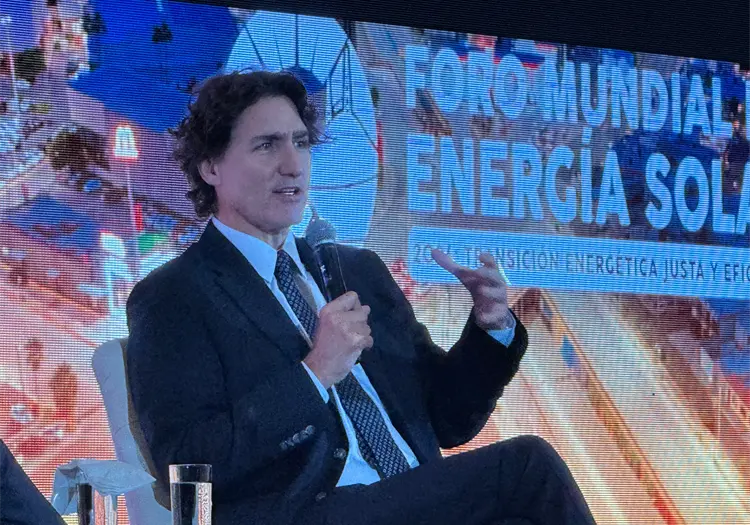 Justin Trudeau llama a acelerar la transición energética y destaca el liderazgo de Hermosillo