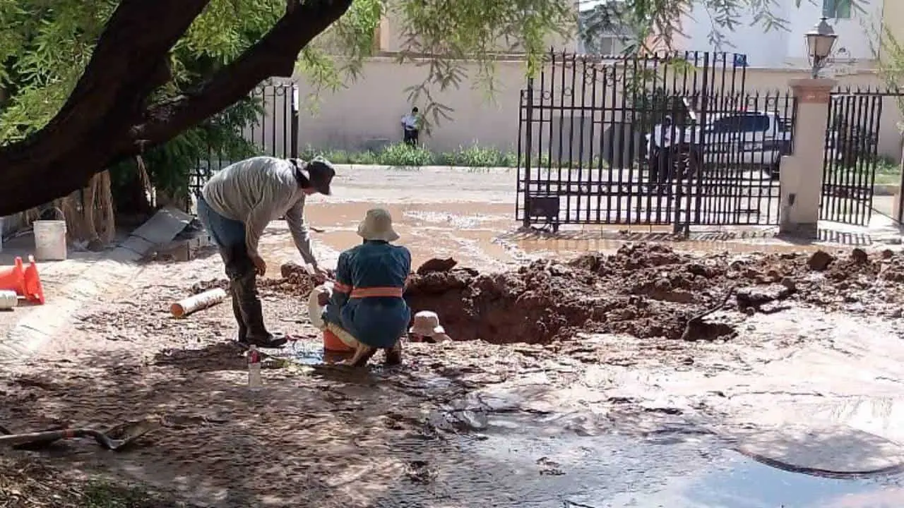 “Cada verano elevamos la voz de los usuarios para que se atienda urgentemente el desabasto, la falta del agua en el norte de la ciudad”, expresó Peinado Luna. Foto: Cortesía