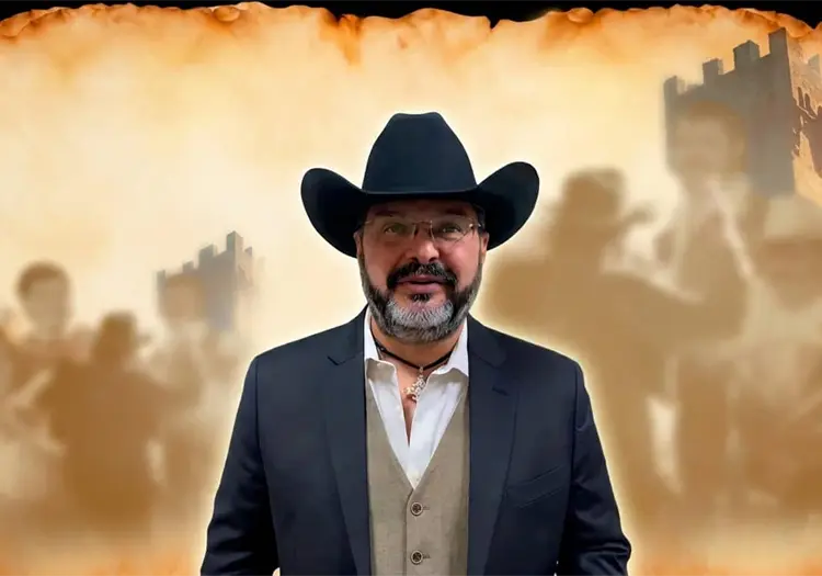 Ramón Ayala Jr. se entrega en Texas tras ser acusado de presunto abuso sexual