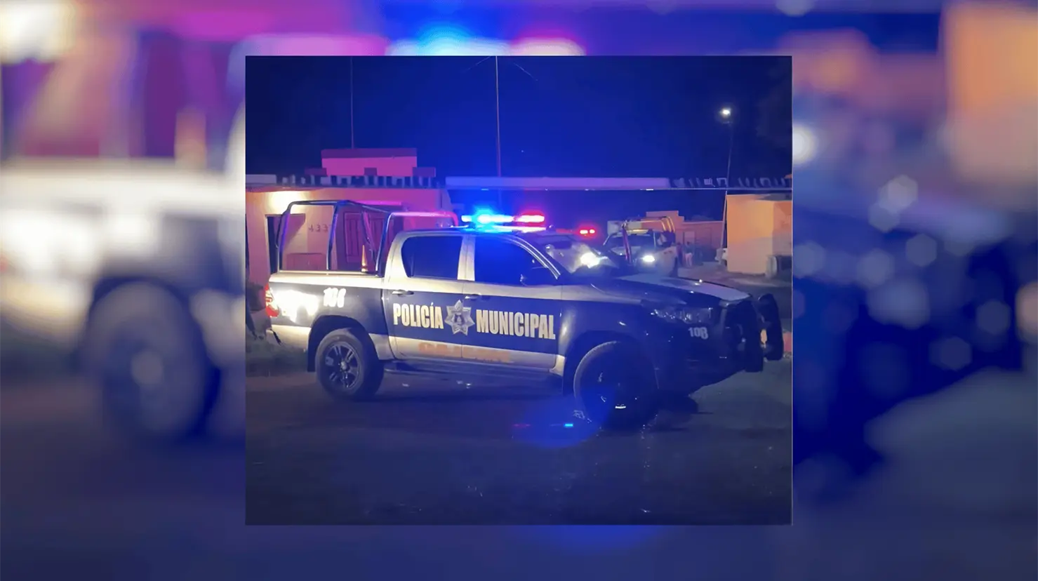 Policías municipales resguardaron la escena del crimen mientras se realizaban las indagatorias pertinentes. Foto: Internet